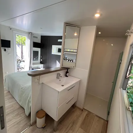 Mobil Climatise 6 Personnes - Les Sables D'or Cap D'agde Κάμπινγκ *